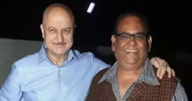 Anupam Kher Satish Kaushik: Anupam Kher: बोले- हम लड़ते थे