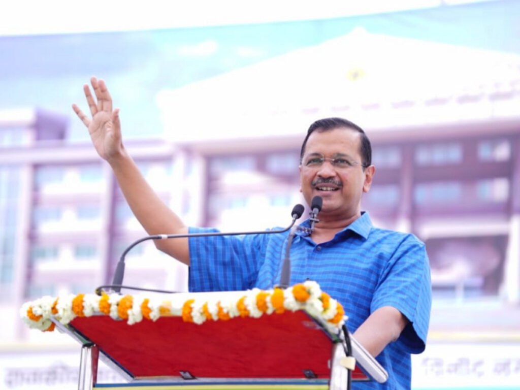 अरविंद केजरीवाल के नेतृत्व वाली AAP को राष्ट्रीय पार्टी का दर्जा मिल गया है। वहीं, चुनाव आयोग ने ममता बनर्जी की TMC, शरद पवार की NCP से राष्ट्रीय पार्टी का दर्जा छीन लिया है। इसके अलावा CPI भी राष्ट्रीय पार्टी का दर्जा गवा चुकी है।