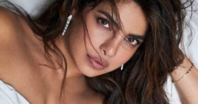 Priyanka Underwear:प्रियंका को अंडरवियर में देखना चाहता था डायरेक्टर
