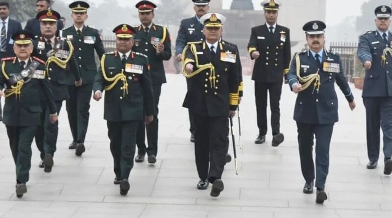 Airforce और नेवी में तैनात होंगे आर्मी ऑफिसर्स