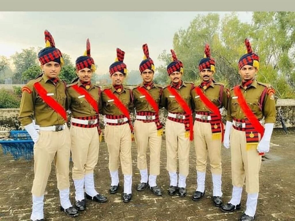 Chandigarh Police Recruitment: सब इंस्पेक्टर पदों पर निकली भर्तियां