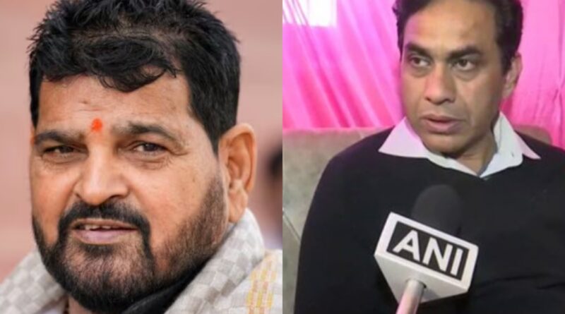 Brij Bhushan Sharan के गलत कामों में विनोद तोमर देता था साथ