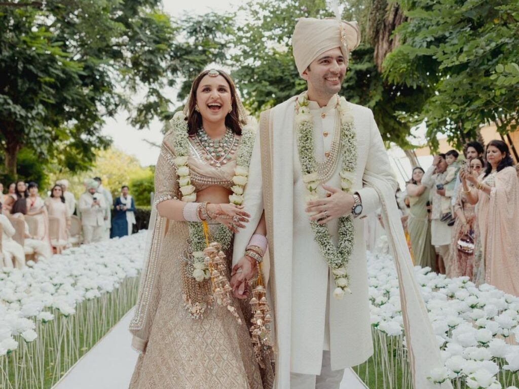 Parineeti Chopra Raghav Chaddha Wedding: शादी के बंधन में बंधे
