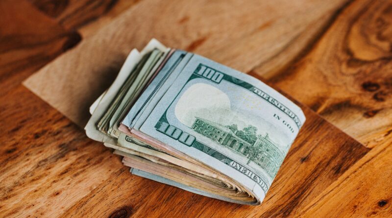Signature Loan क्या होता है? हस्ताक्षर करते ही अकाउंट में पहुंच जाते हैं पैसे