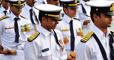 Indian Navy Recruitment: भारतीय नौसेना में अप्रेंटिस पदों पर भर्तियां, जानिए पदों का विवरण,योग्यता और आवेदन की लास्ट डेट