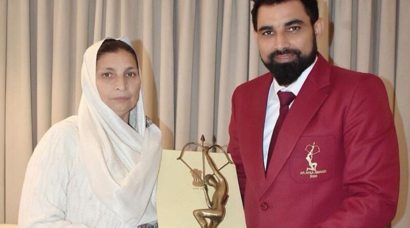 Mohammed Shami ने परिवार के साथ मनाया अर्जुन अवॉर्ड का जश्न