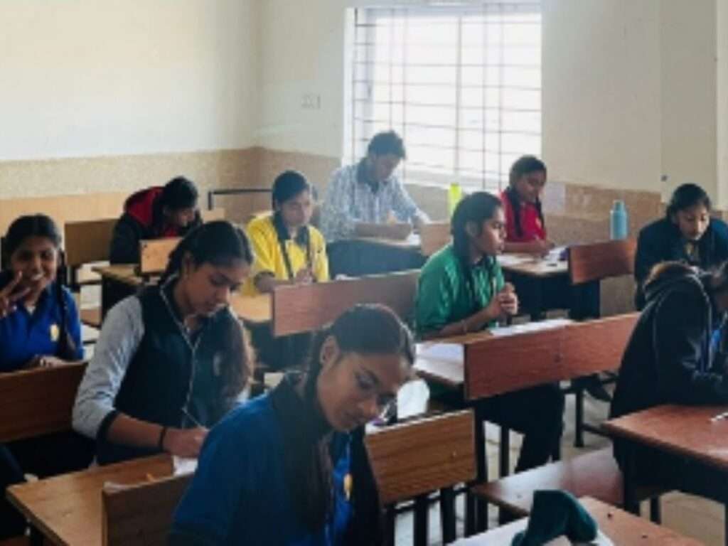 CBSE Board Result: 10वीं,12वीं के नतीजे जल्द जारी होंगे, ऐसे करें चेक
