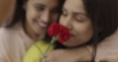 Lesbian love: लेस्बियन बहु को हुआ सास से प्यार, मामला पहुंचा थाने