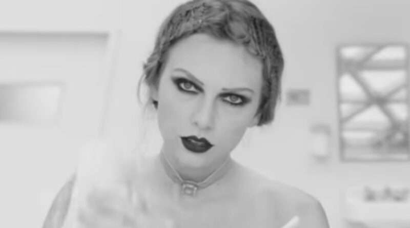 Taylor Swift TTPD एल्बम ने रिलीज होते ही मचाया धमाल