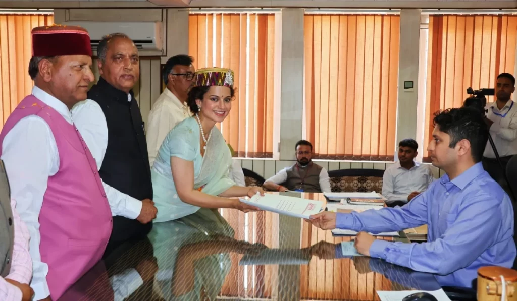 Kangana Ranaut Net Worth: 90 करोड़ से अधिक की मालकिन हैं कंगना