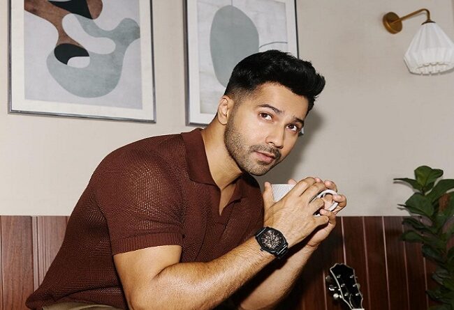 Varun Dhawan : बेटी नहीं बल्कि इस खास शख्स को हाथों से खाना खिलाते है