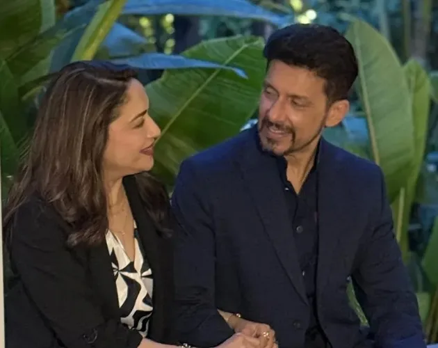 Madhuri Dixit Birthday: माधुरी दीक्षित के बर्थडे पर डॉ. नेने ने लुटाया प्यार