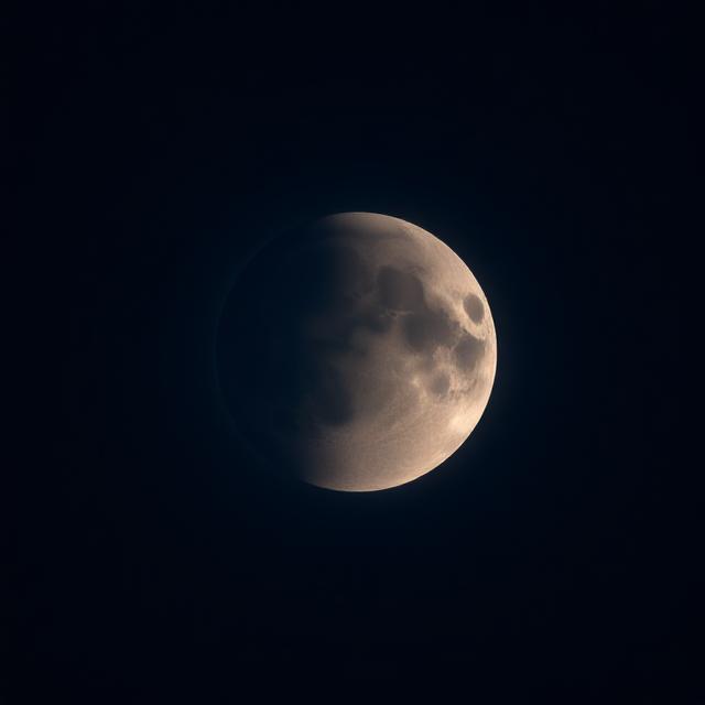 Lunar Eclipses: जानिए कितने तरह के होते है चंद्रग्रहण