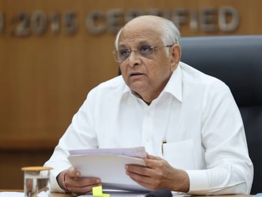 Gujarat CM भूपेंद्र पटेल के सभी मंत्रियों ने दिया इस्तीफा
