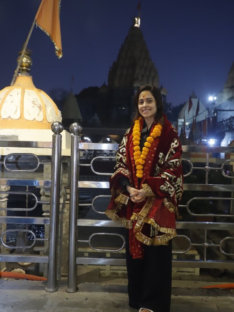 Nushrat Bharucha के Mahakal Darshan पर मचा बवाल