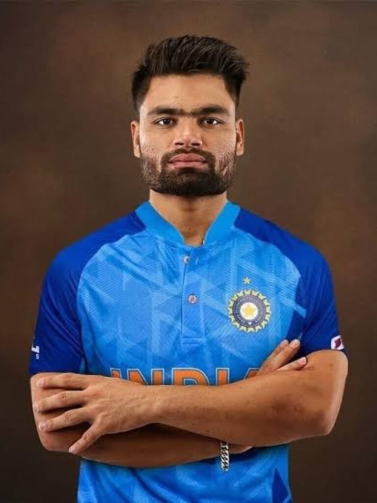 Rinku Singh returns home