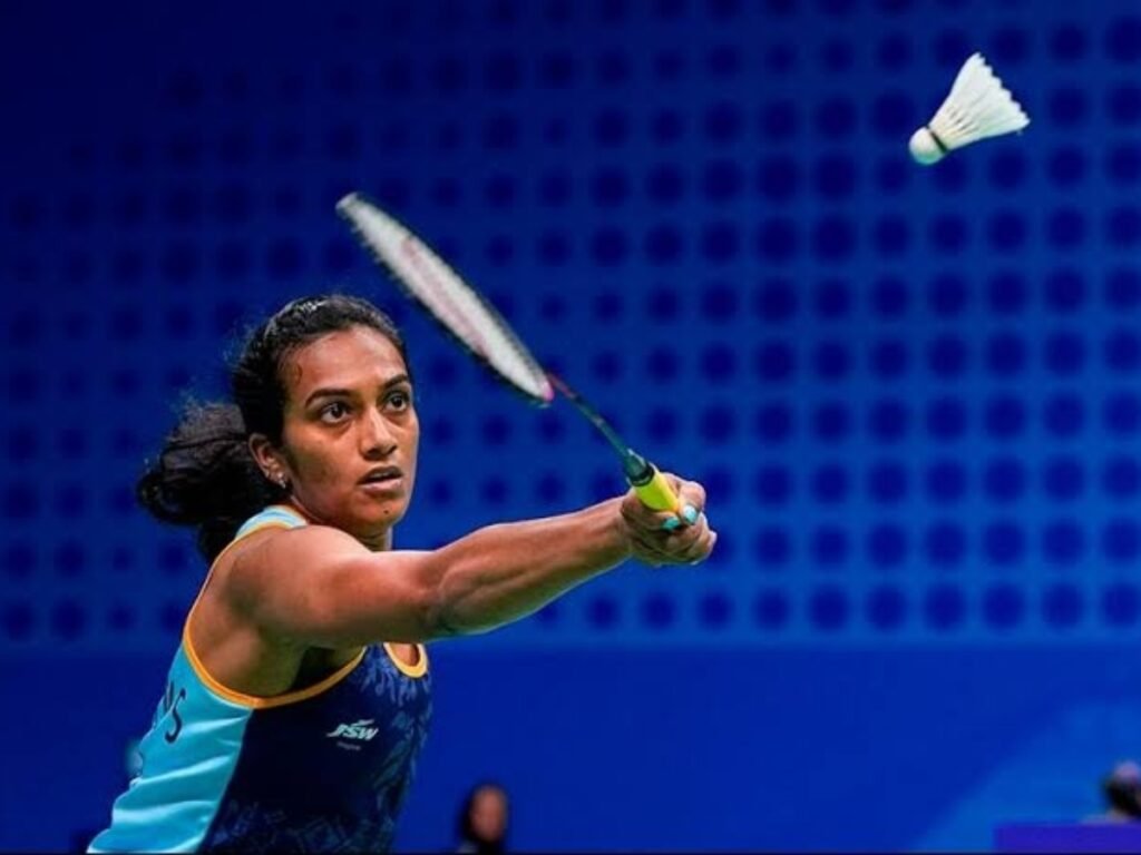 PV Sindhu सुरक्षित घर वापस लौटीं, इंग्लैंड टूर्नामेंट में जाते समय दुबई में फंसी थी बैडमिंटन स्टार 4 PV Sindhu returns home safely