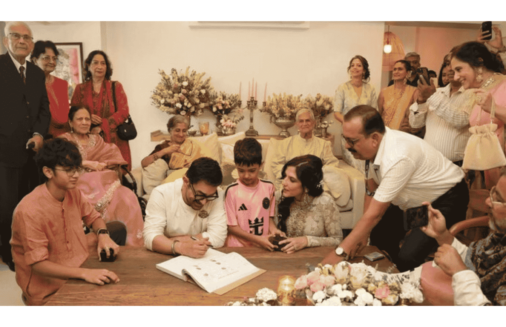 Aamir Khan and Gauri Spratt got married.