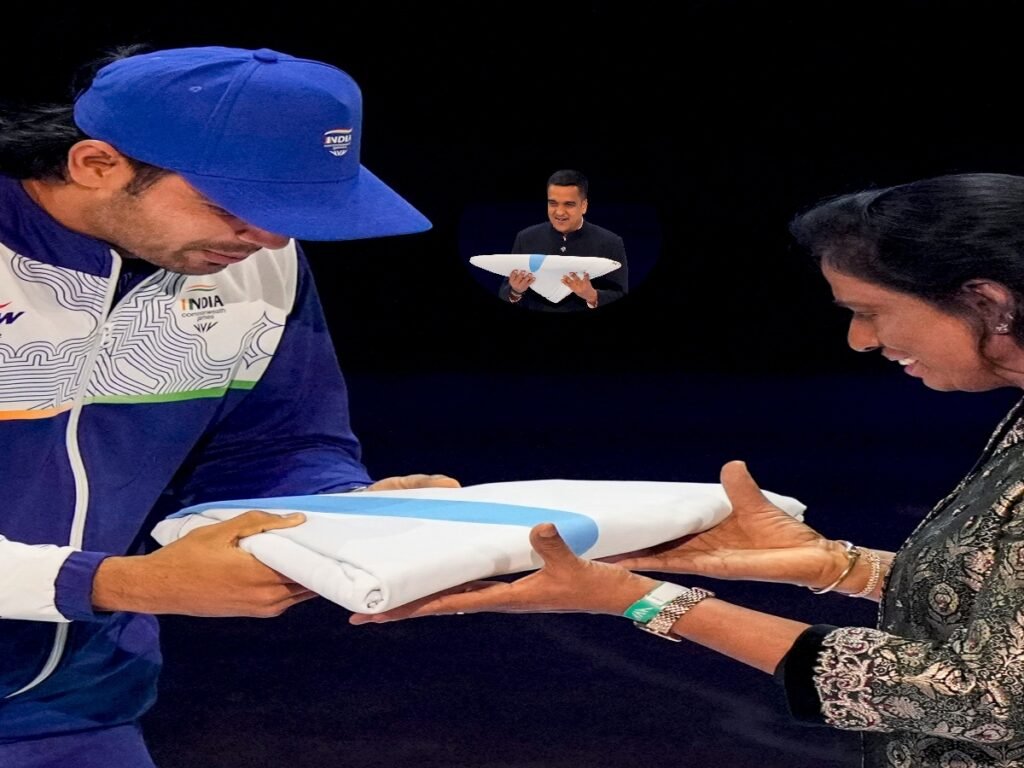 Commonwealth Games flag handed to India