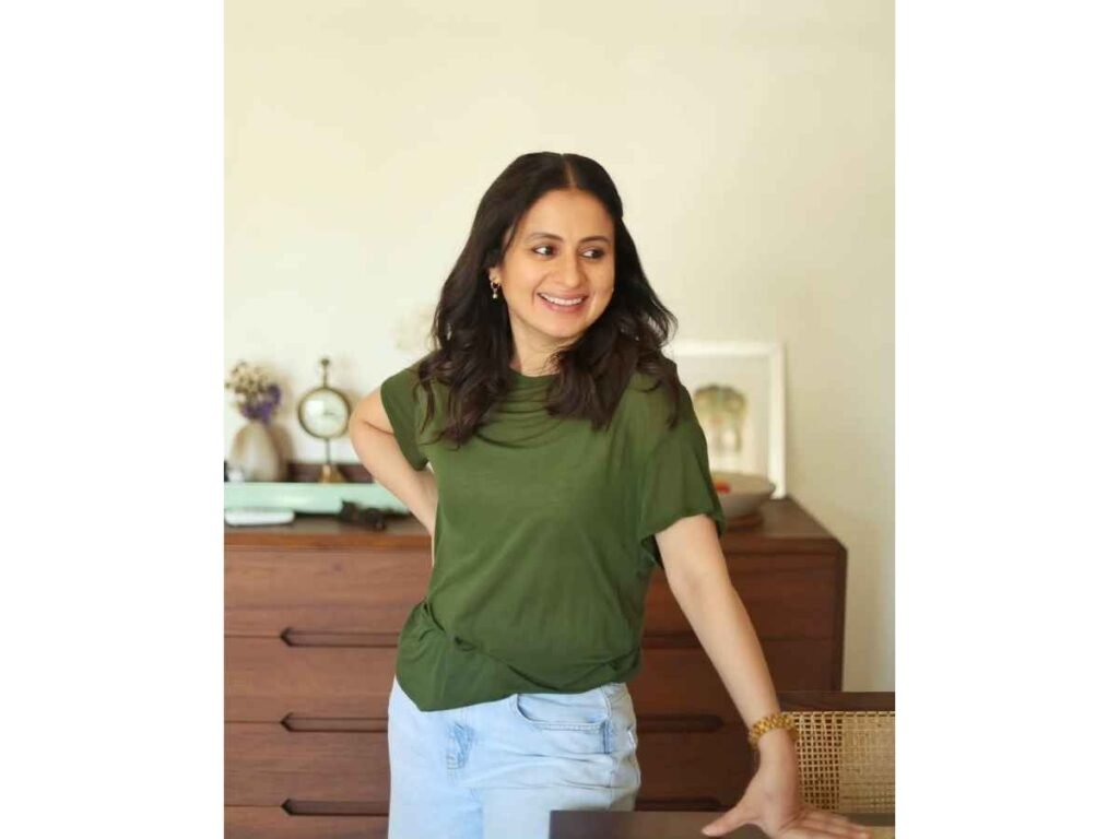 Rasika Dugal wins Best Actress award at IFFM 2026